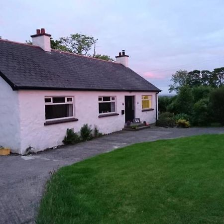 Peggys Escape Villa Ballycastle Exterior photo